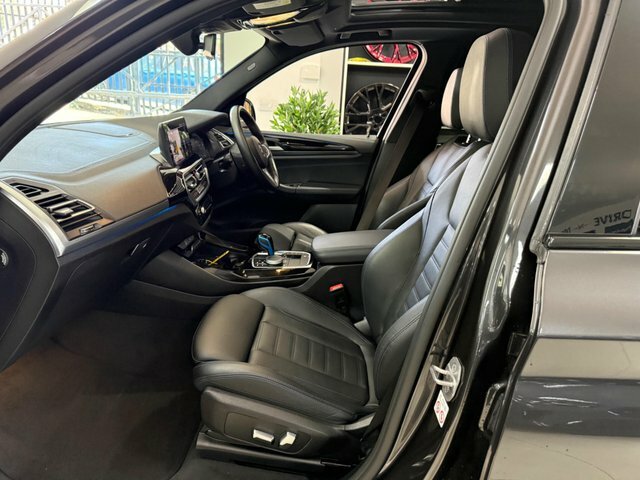 BMW iX3 80Kwh Premier Edition Suv Grey #30
