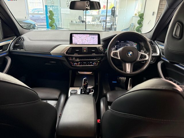 BMW X3 2.0 30E 12Kwh M Silver #2
