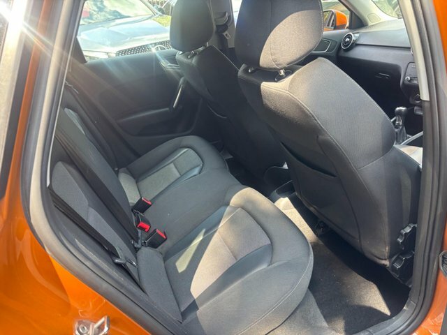 Audi A1 1.6 Tdi S Line Sportback Euro 5 Ss Silver #13