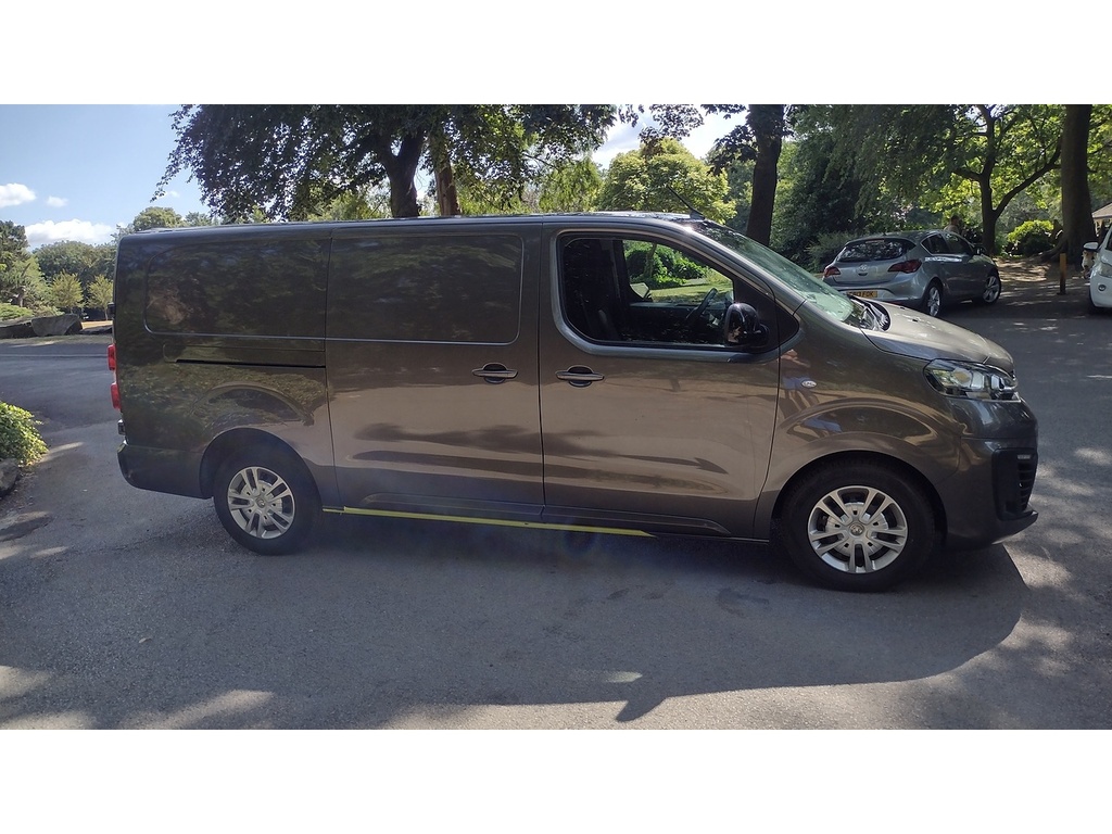 Vauxhall Vivaro Turbo D 2900 Sportive FL72URS Grey