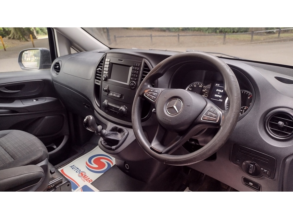 Mercedes-Benz Vito 114 Cdi Bluetec Blue #6