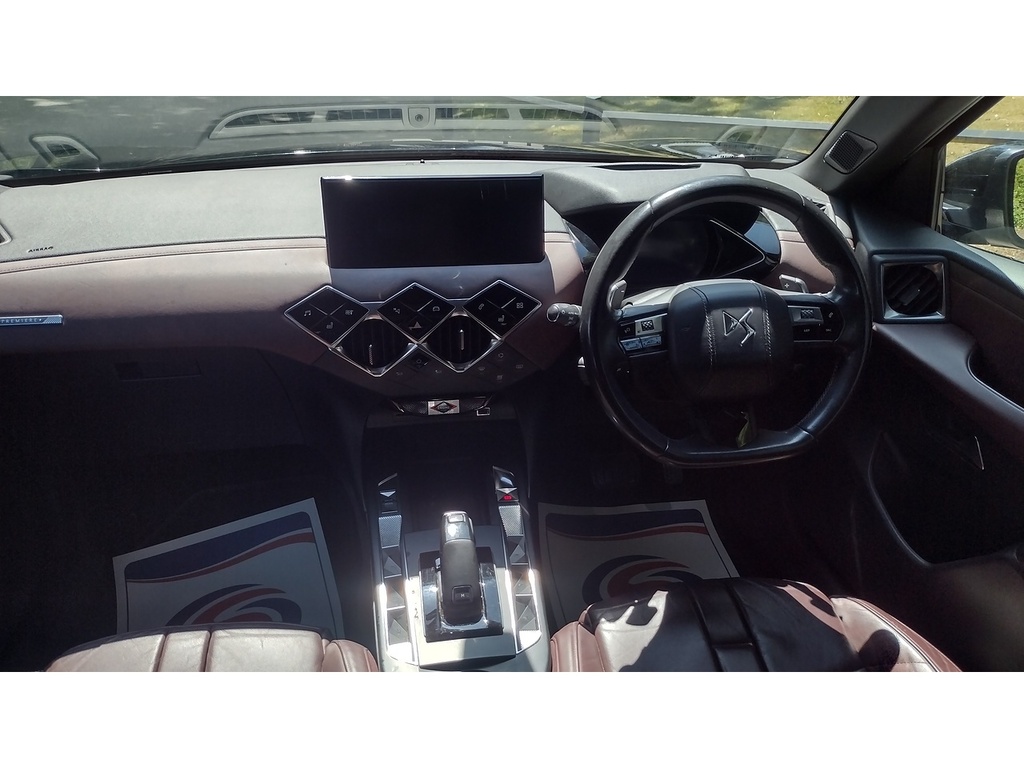 DS DS 3 Crossback Puretech Performance Line Ss Eat8 White #12