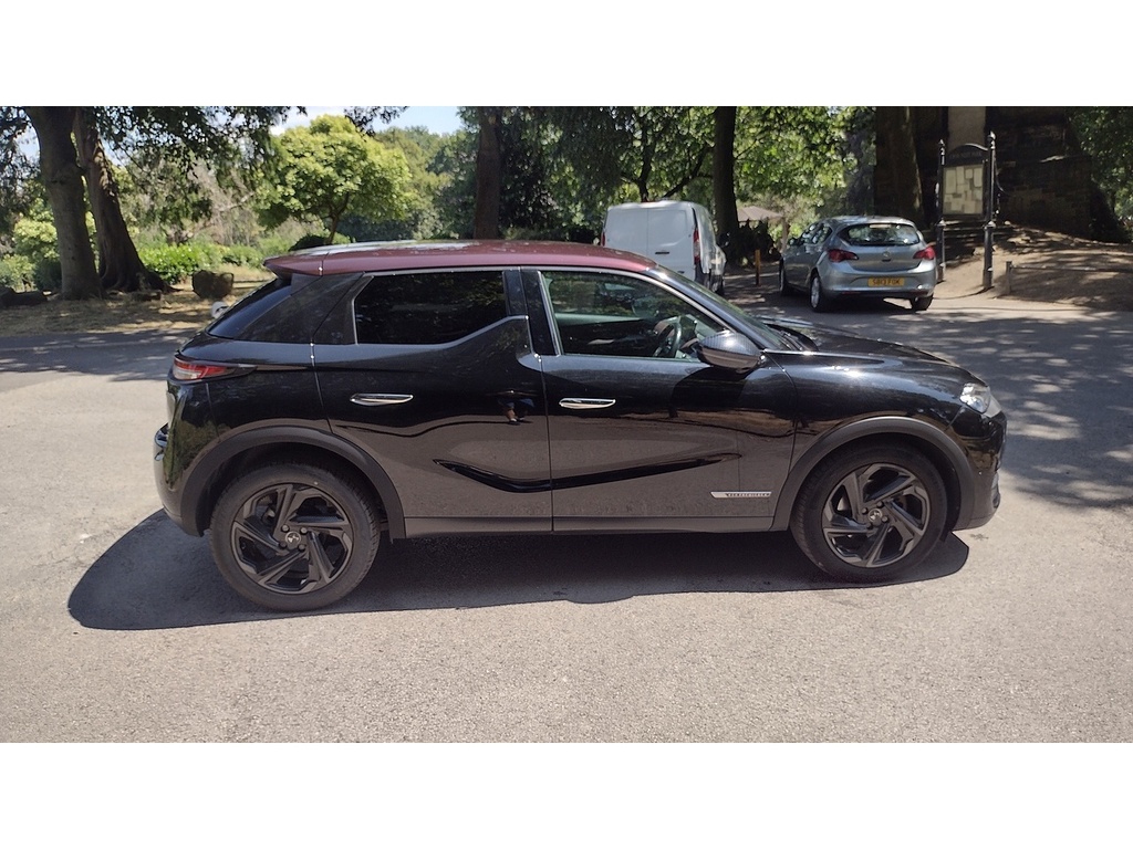DS DS 3 Crossback Puretech Performance Line Ss Eat8 White #17