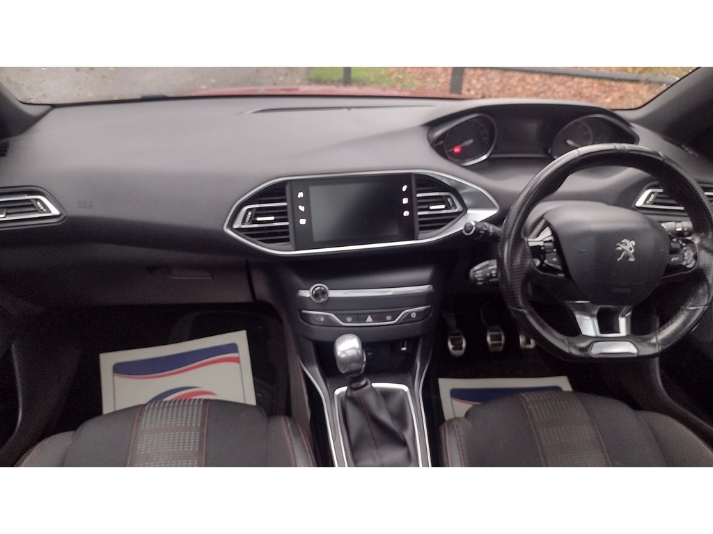 Peugeot 308 Active Red #13