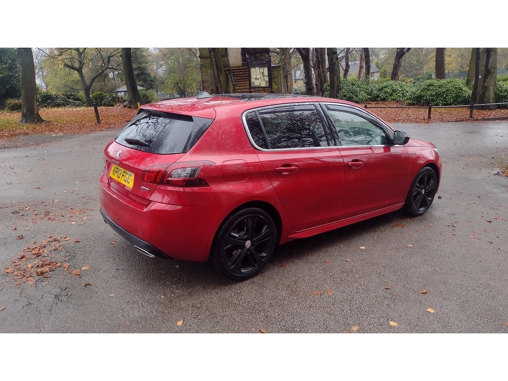 Peugeot 308 Active Red #19