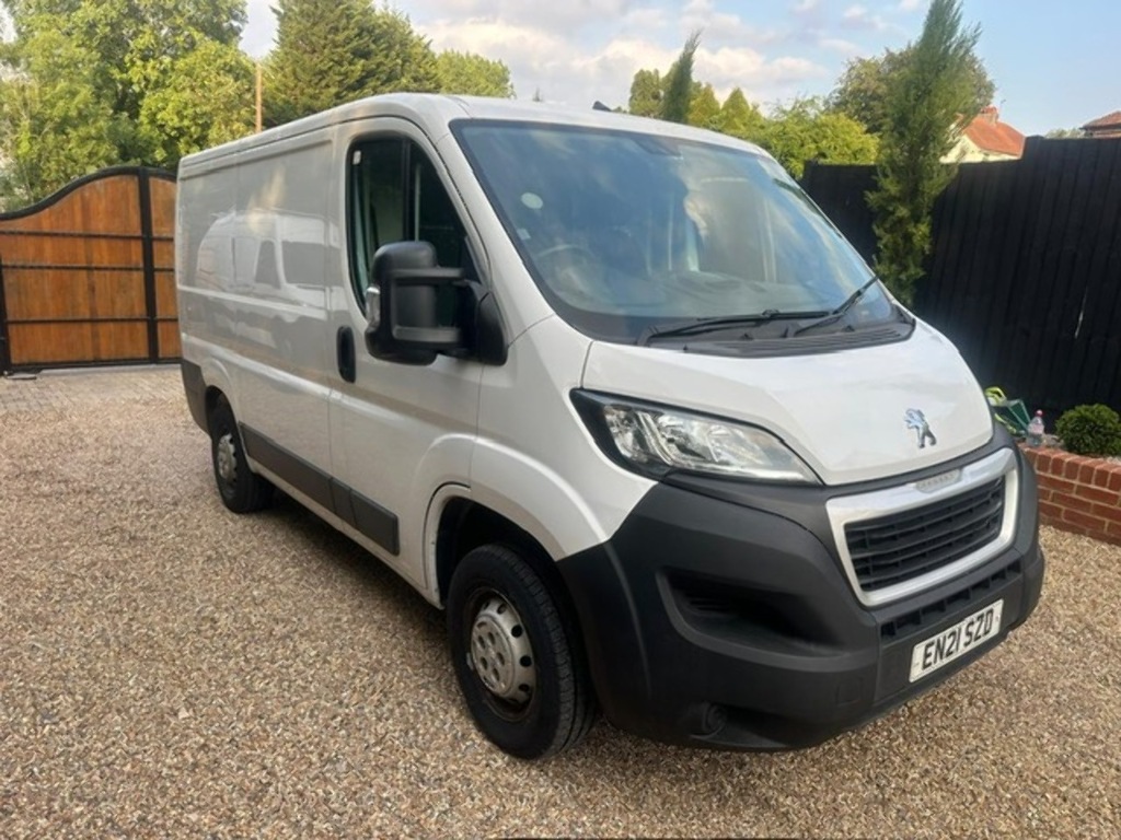 Peugeot Boxer Bluehdi 333 Professional White