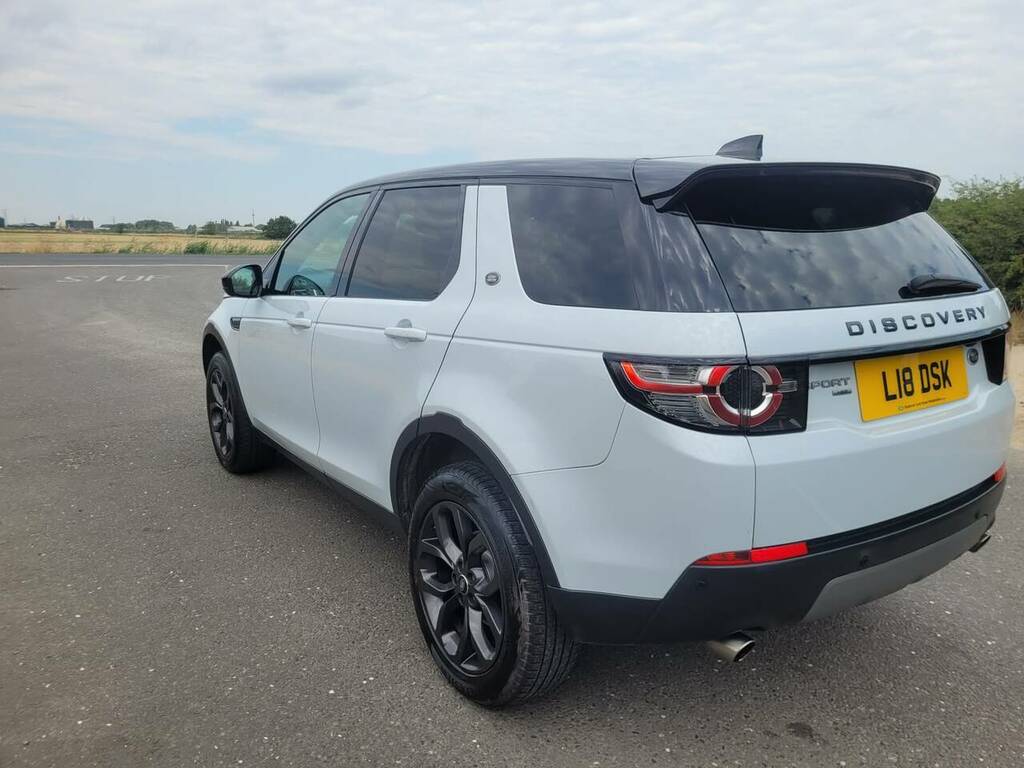 Land Rover Discovery Sport Td4 Landmark White #4