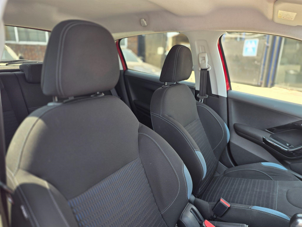 Peugeot 208 1.6 E-hdi Allure Euro 5 Ss KM64KWU  #6