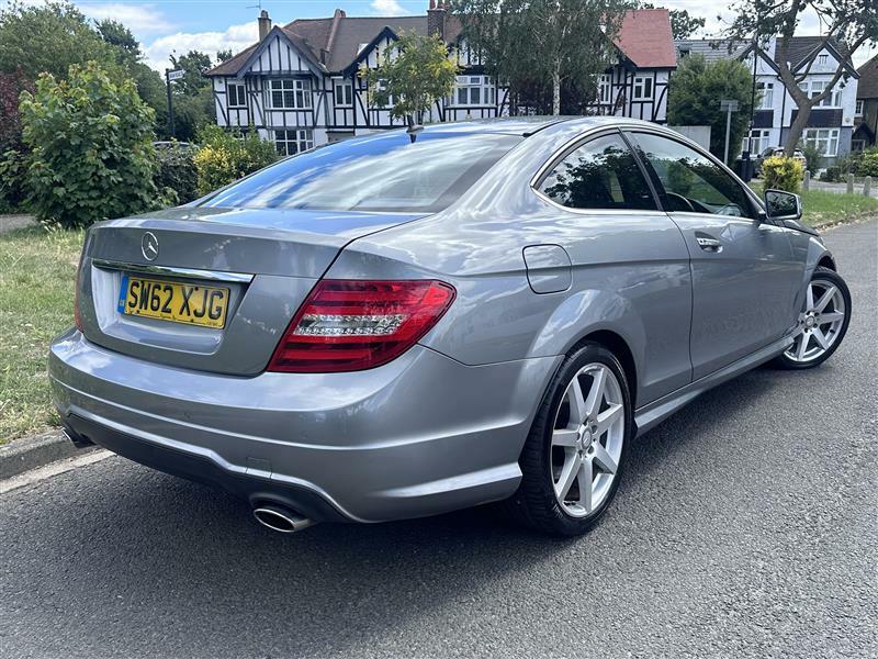 Mercedes-Benz C Class V6 Blue-efficiency Amg Sport G-tronic #3
