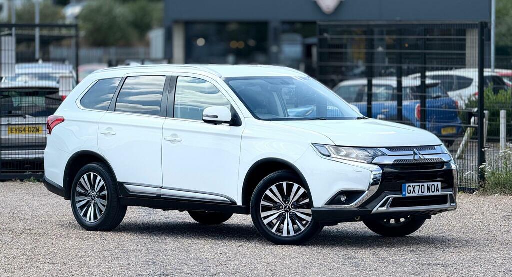 Mitsubishi Outlander 2.0 Mivec Exceed Cvt 4Wd Euro 6 Ss White #2