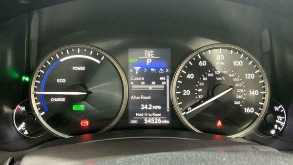 Lexus NX 2015 2.5 300H Premier 153 Bhp Silver #10