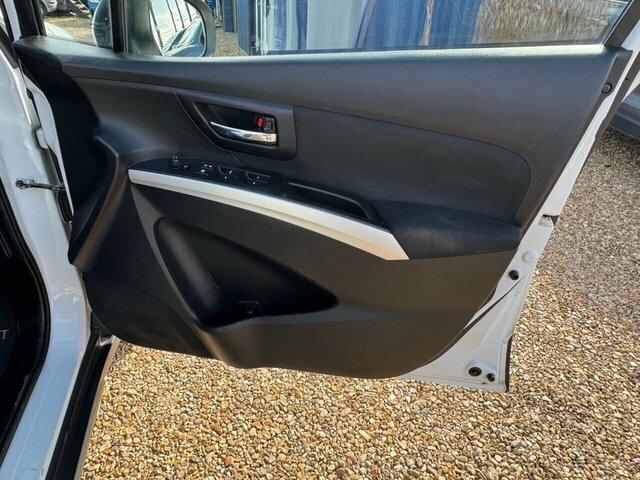 Suzuki SX4 S Cross Sx4 S-cross Sz5 Allgrip Red #15