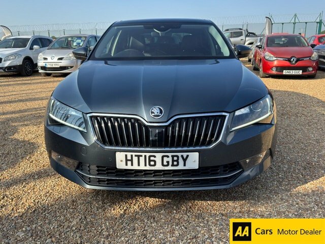 Skoda Superb 2.0 Tsi Laurin Klement Hatchback Dsg Grey #2