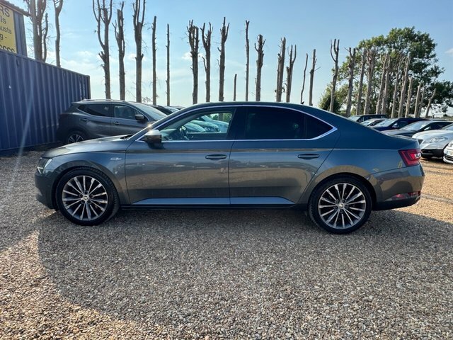 Skoda Superb Skoda Estate 2.0 Tdi Cr Sport Line Grey #7