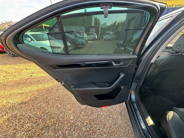 Skoda Superb Skoda Estate 2.0 Tdi Cr Sport Line Grey #41