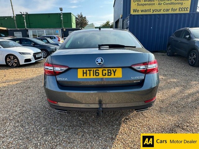 Skoda Superb 2.0 Tsi Laurin Klement Hatchback Dsg Grey #5