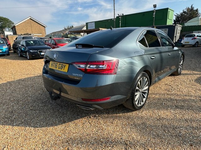 Skoda Superb 2.0 Tsi Laurin Klement Hatchback Dsg Grey #6
