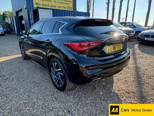 Infiniti Q30 1.5D City Black Edition Hatchback Manua AY66YAH Black #4