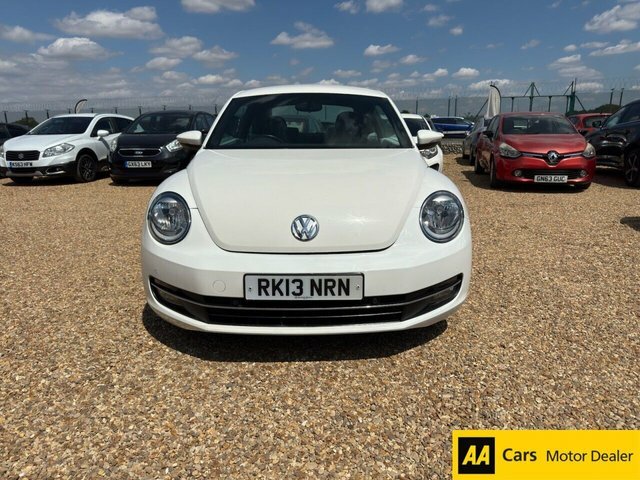 Volkswagen Beetle 1.6 Tdi Bluemotion Tech Design Hatchback Diese White #2