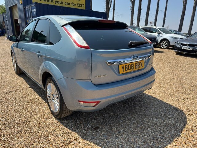 Ford Focus 1.6 Zetec Black #5