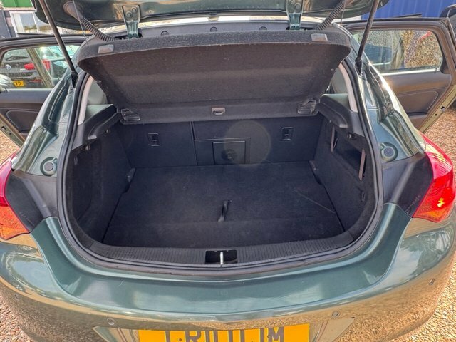 Vauxhall Astra 1.6I 16V Sri Green #12