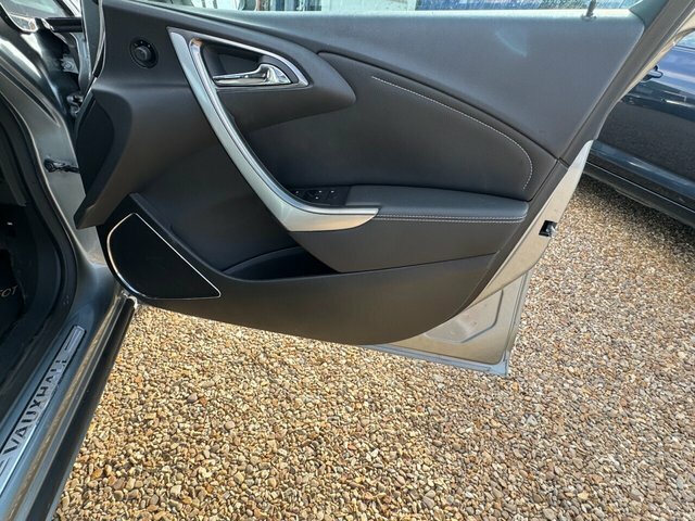Vauxhall Astra 2.0 Cdti Sri Euro 5 Silver #15