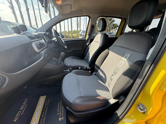 Fiat Panda Twinair Cross Yellow #30