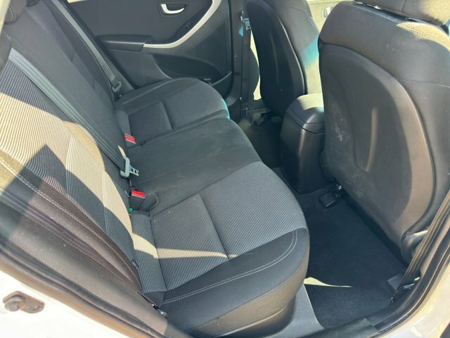 Hyundai I30 Crdi Style Nav Blue Drive Silver #12