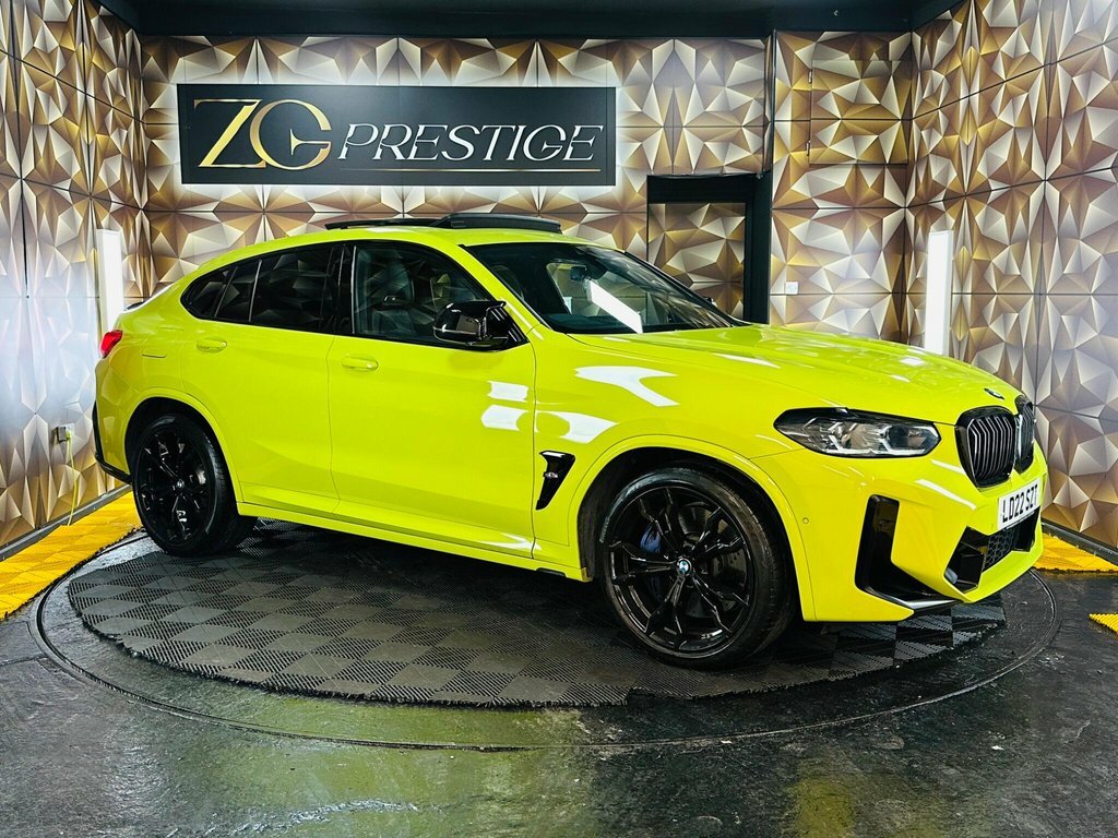 BMW X4 M 3L Competition Yellow