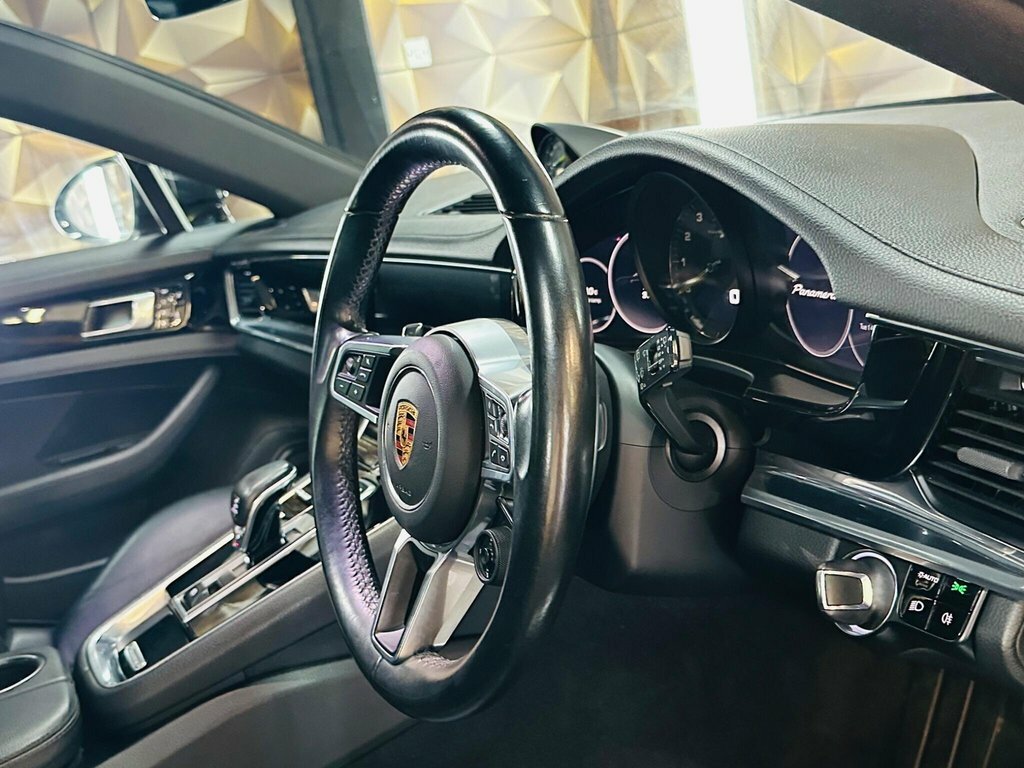 Porsche Panamera Hatchback Black #59