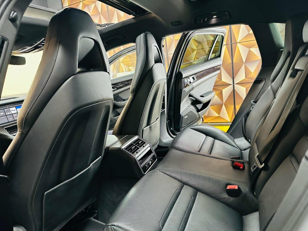 Porsche Panamera Hatchback Black #60