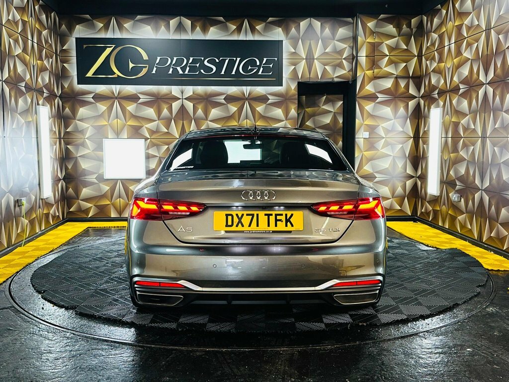 Audi A5 2L S Line DX71TFK Grey #4