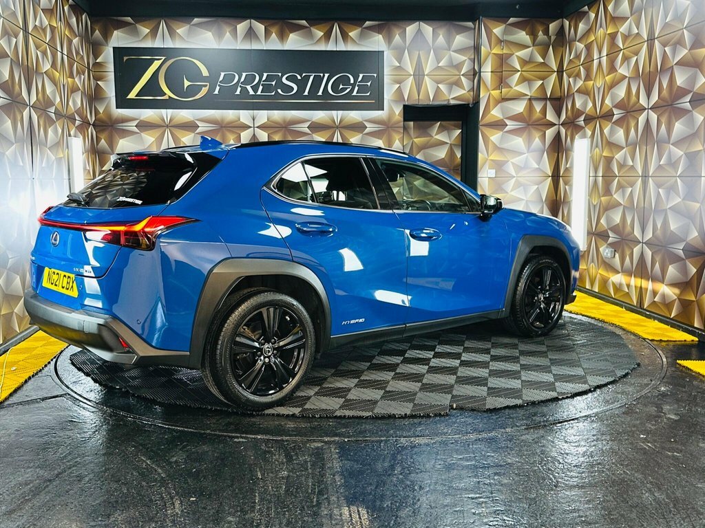 Lexus UX Premium Plus Pack Green #34
