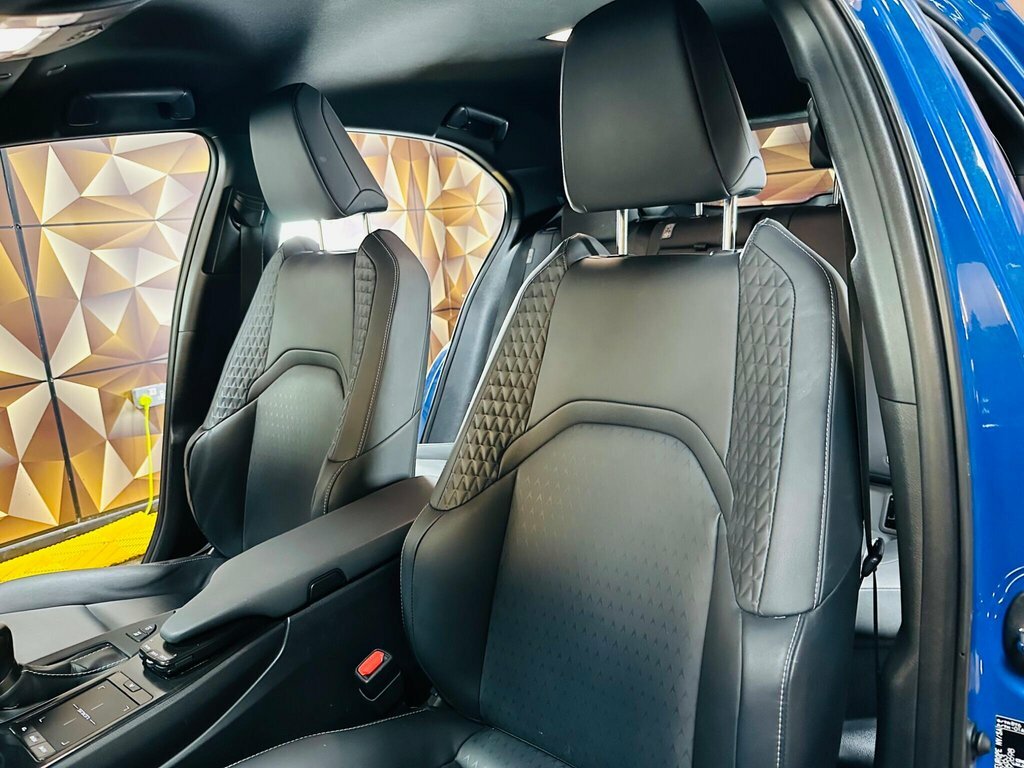 Lexus UX Premium Plus Pack Green #20