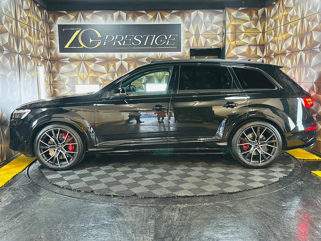 Audi SQ7 2024 4.0 Tfsi V8 Black Edition Tiptronic Quattro E Black #8