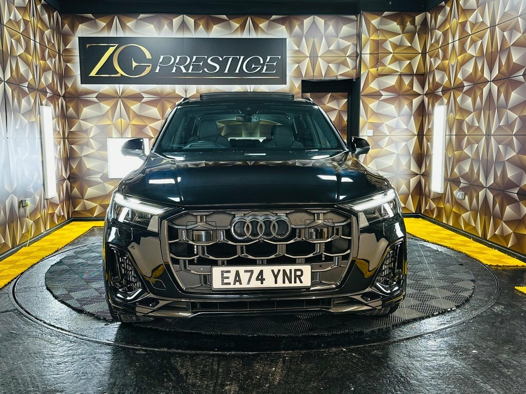 Audi SQ7 4L Black Edition Black #2