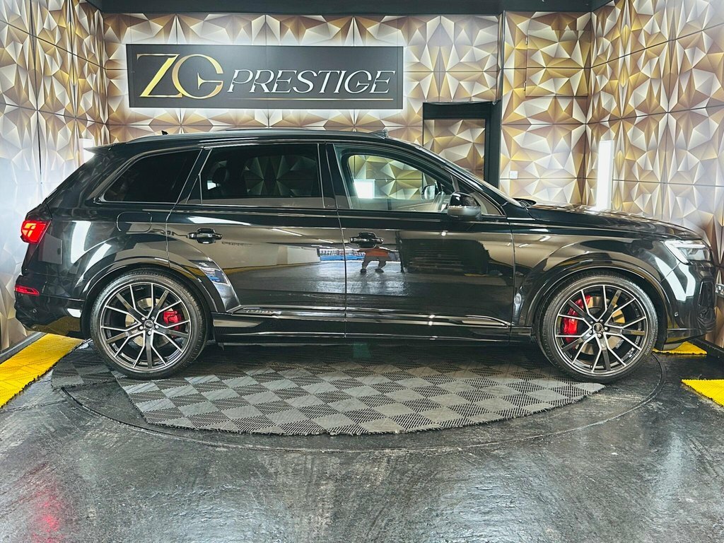 Audi SQ7 4L Black Edition Black #6