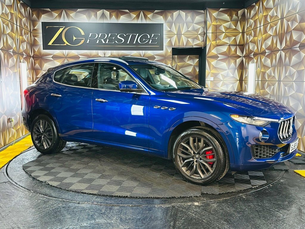 Maserati Levante Levante V6 Blue