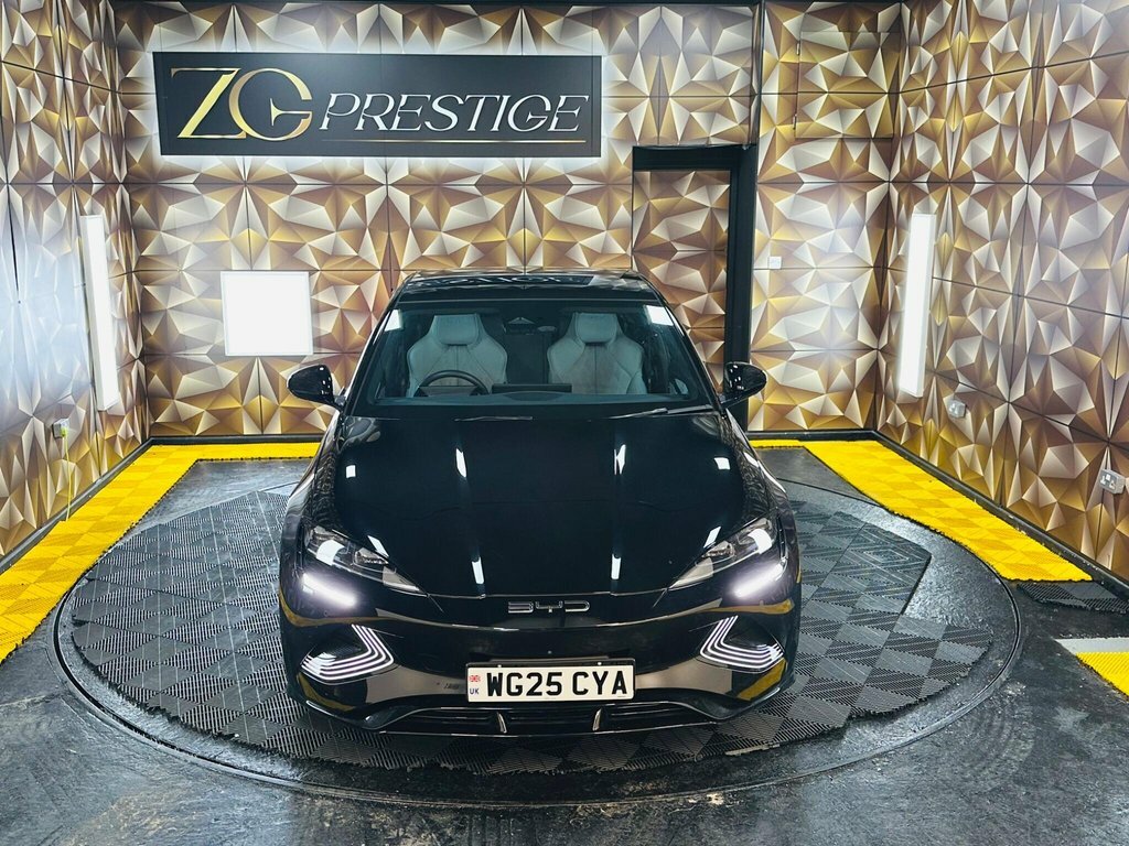 Byd Seal Saloon Black #2