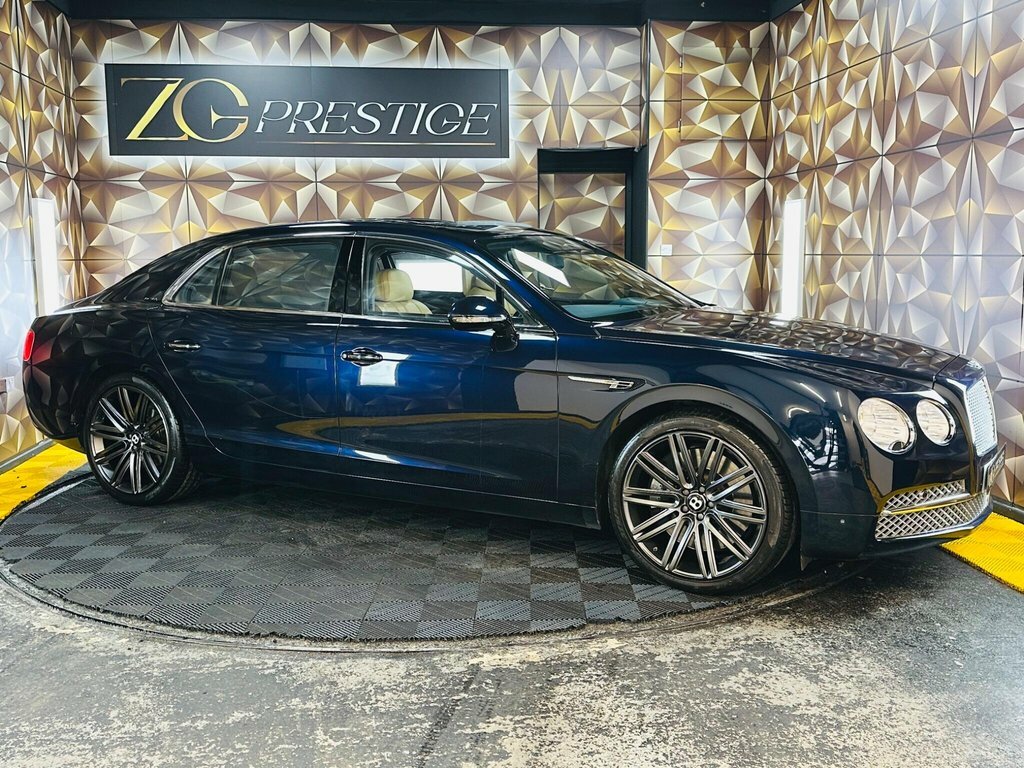 Bentley Flying Spur Saloon Blue