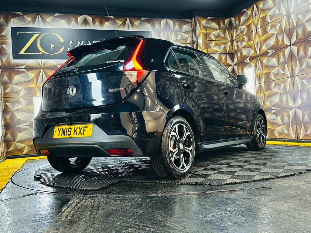 MG MG3 1.5L Exclusive Black #4