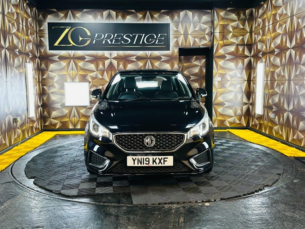 MG MG3 1.5L Exclusive Black #2