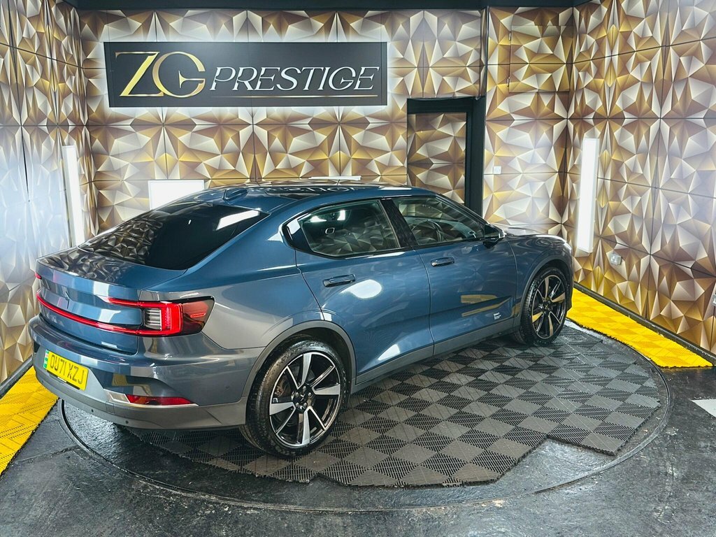 Polestar 2 Hatchback OU71XZJ Black #6