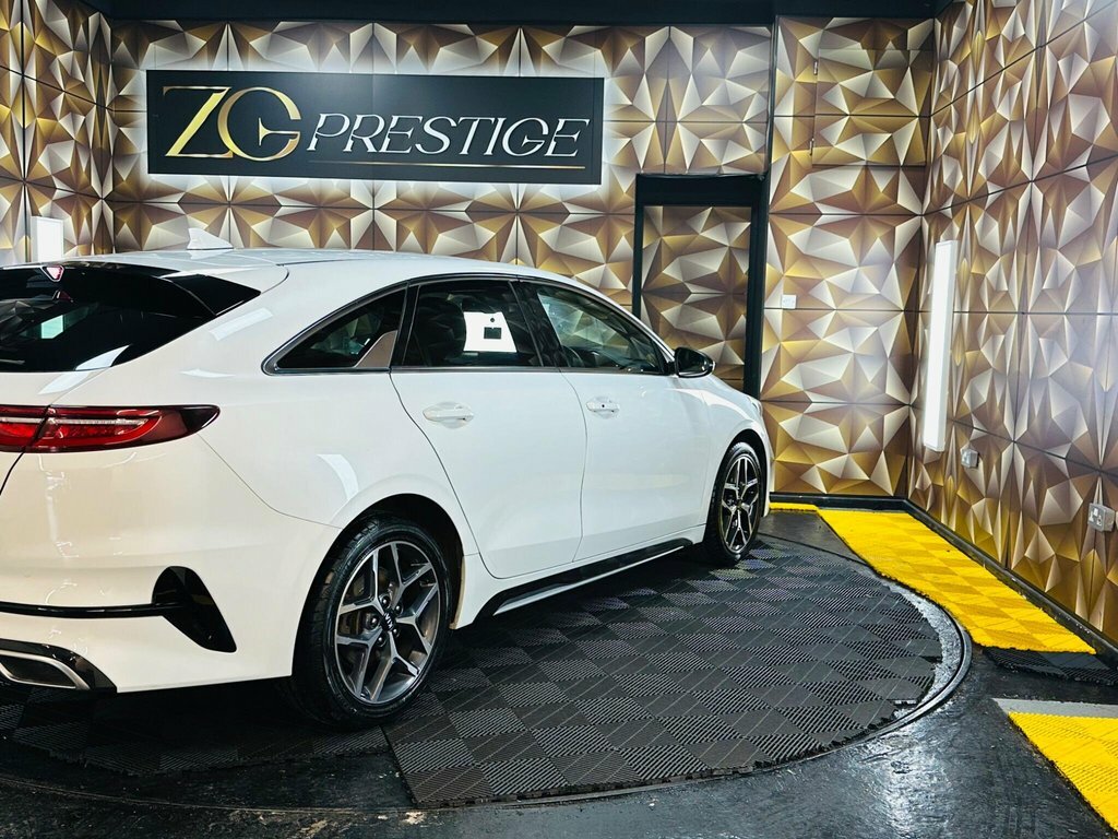 Kia Proceed 1.5 Gt-line Isg 158 Bhp 10-Inch Touchscreen, Sa White #31