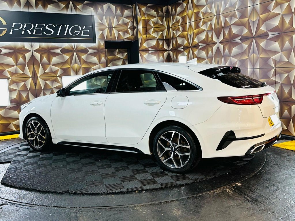 Kia Proceed 1.5 Gt-line Isg 158 Bhp 10-Inch Touchscreen, Sa White #25