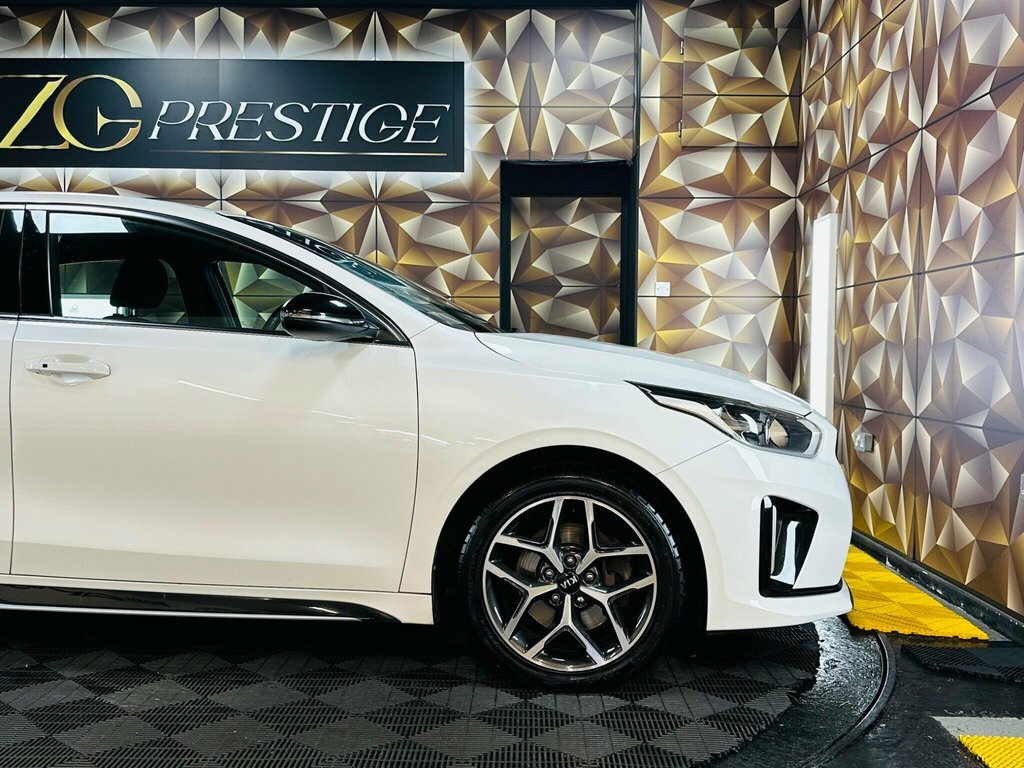 Kia Proceed 1.5 Gt-line Isg 158 Bhp 10-Inch Touchscreen, Sa White #16