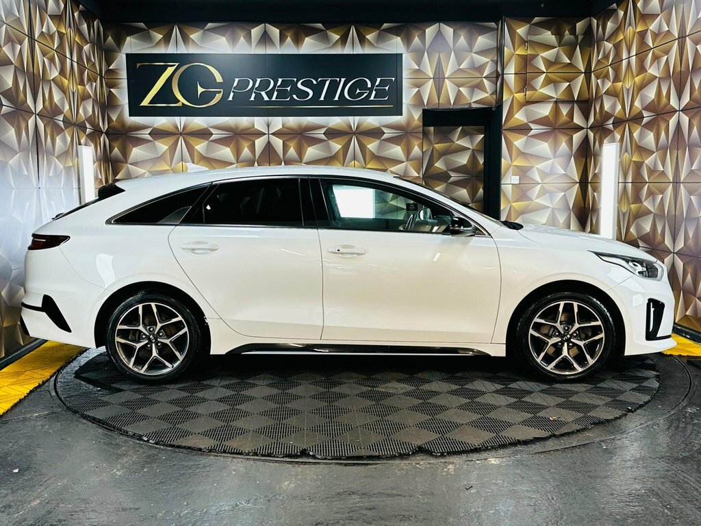 Kia Proceed 1.5 Gt-line Isg 158 Bhp 10-Inch Touchscreen, Sa White #11