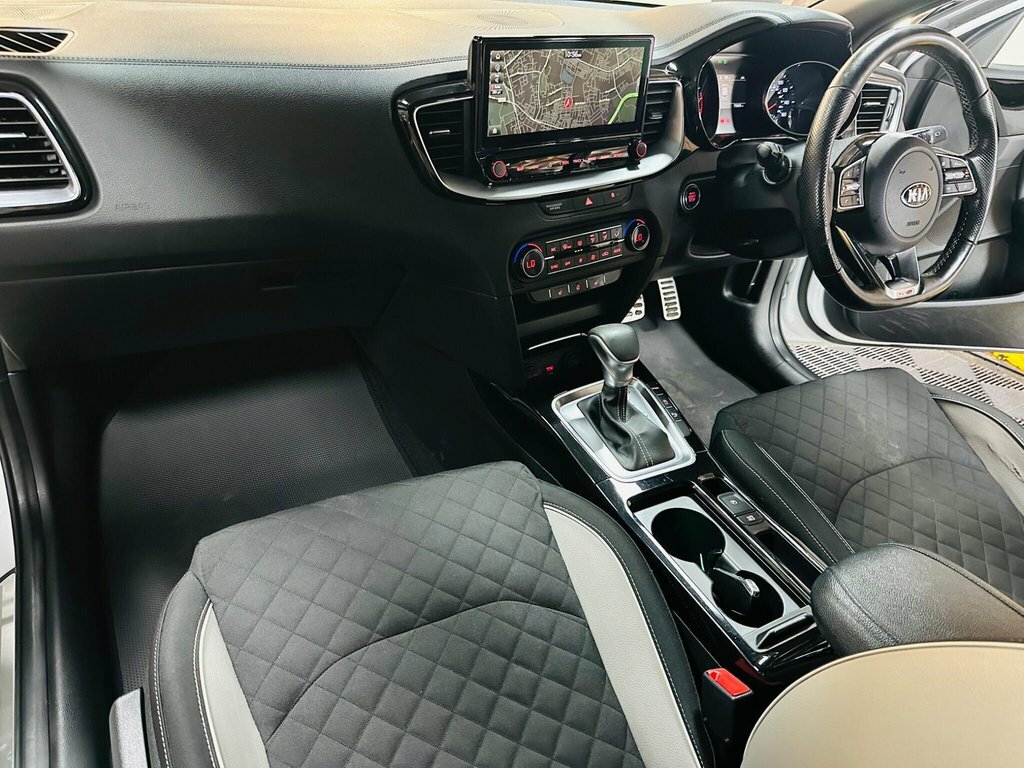 Kia Proceed 1.5 Gt-line Isg 158 Bhp 10-Inch Touchscreen, Sa White #52