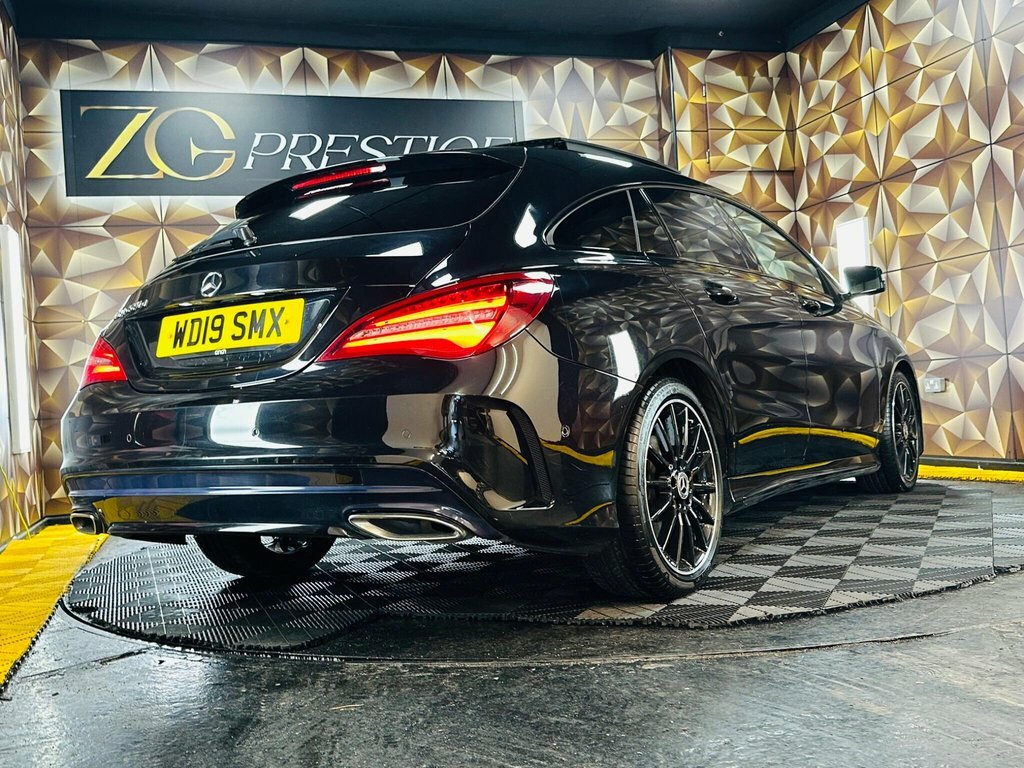 Mercedes-Benz CLA Class 2.1L Amg Line Night Edition Black #5