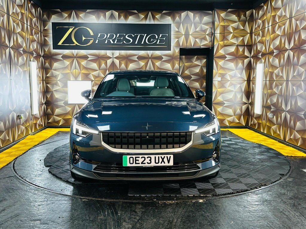 Polestar 2 Hatchback OE23UXV Black #2